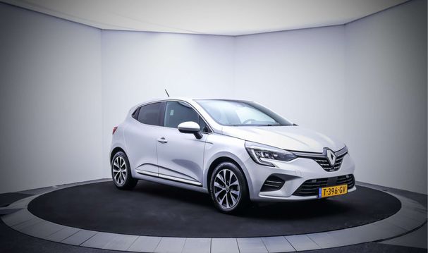 Renault Clio TCe 140 Intens 104 kW image number 3