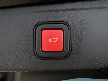 Car image 37