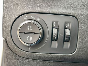 Car image 48