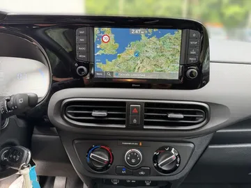 Car image 20