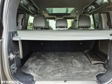 Car image 40