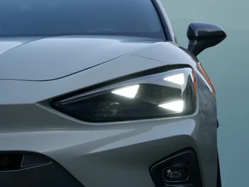 Car image 25