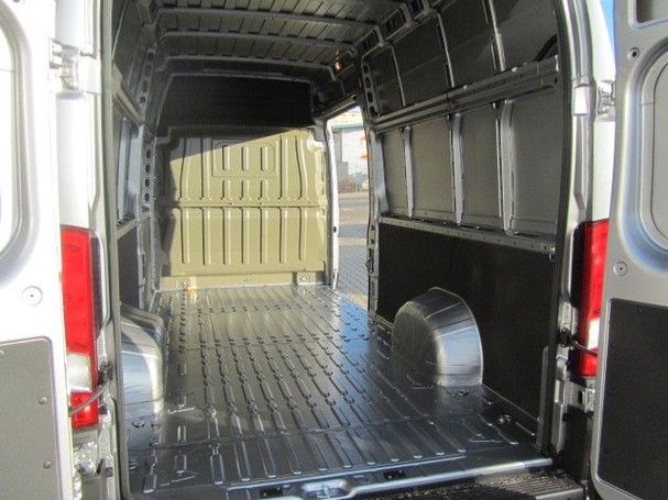 Fiat Ducato 35 L5H3 180 132 kW image number 13