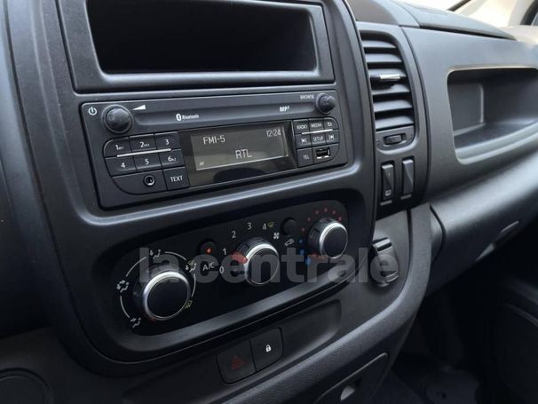 Renault Trafic DCi 120 L2H1 88 kW image number 6