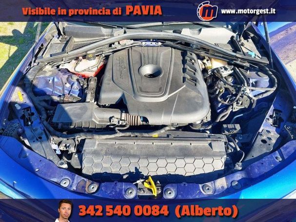 Alfa Romeo Giulia 2.2 Diesel AT8 140 kW image number 15