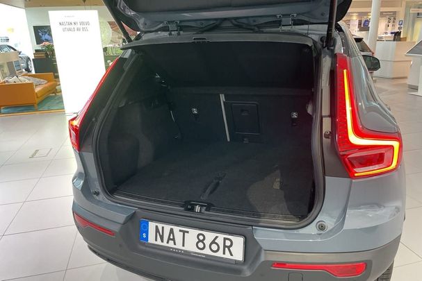 Volvo XC40 Recharge Plus 172 kW image number 13