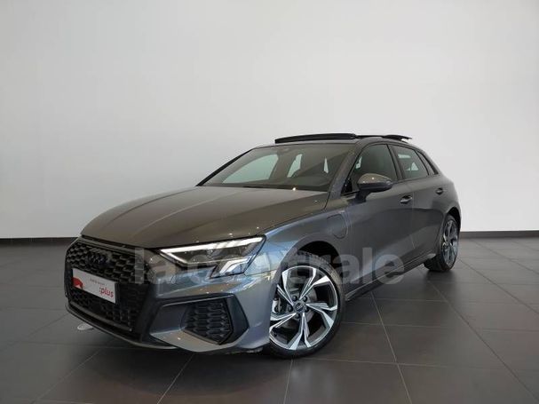 Audi A3 40 TFSIe S tronic S-line Sportback 150 kW image number 1