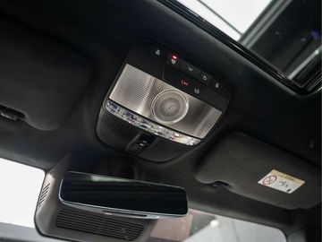 Car image 37