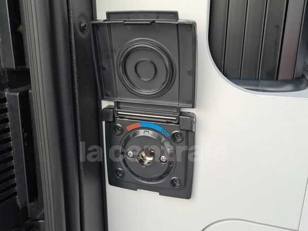  Renault Trafic dCi L1H1 110 kW image number 19