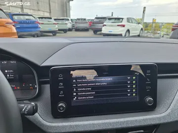 Car image 25