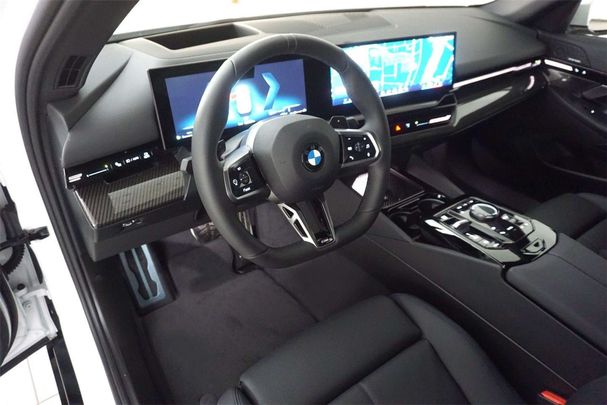 BMW 520d xDrive 145 kW image number 6