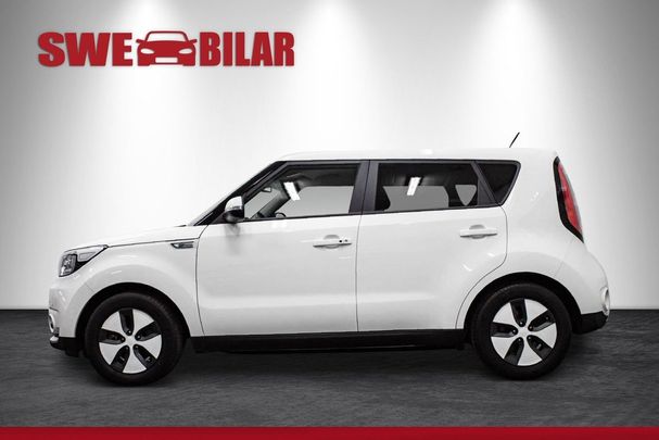 Kia Soul EV 30 kWh 82 kW image number 4