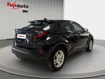 Car image 5