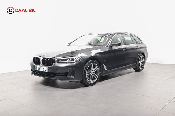 BMW 530e Touring xDrive Sport Line 216 kW image number 1