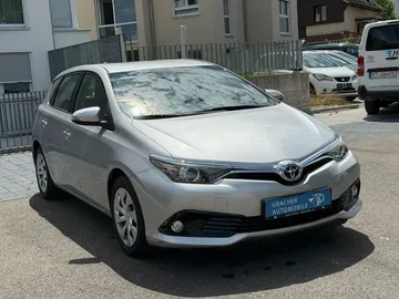 Car image 2