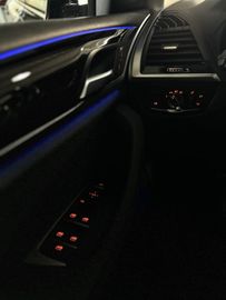 Car image 41