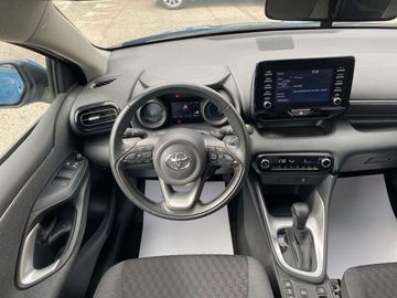 Car image 12