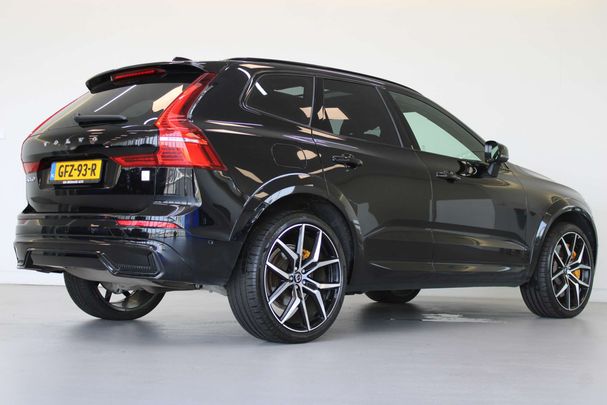 Volvo XC60 T8 Polestar Engineered AWD 335 kW image number 3