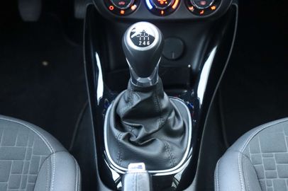 Car image 31