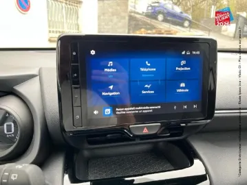 Car image 20
