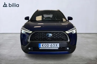 Car image 2