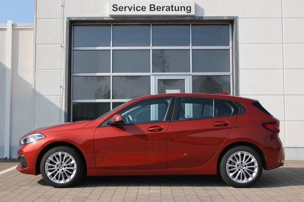 BMW 120i Advantage 131 kW image number 4