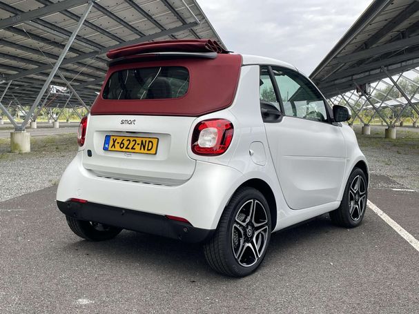 Smart ForTwo cabrio EQ 60 kW image number 7