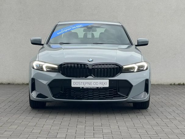 BMW 320i M Sport xDrive 135 kW image number 2