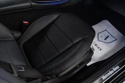 Car image 40