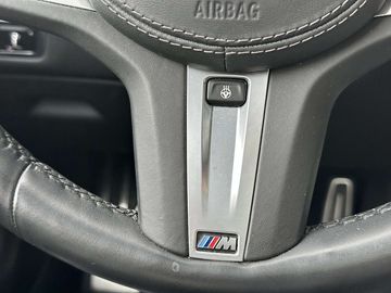 Car image 41