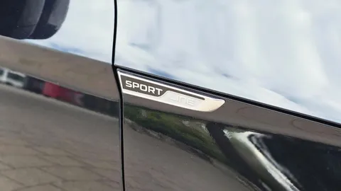 Car image 31