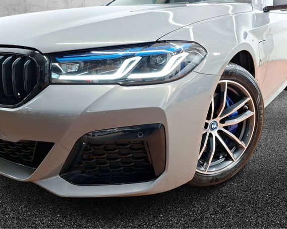 BMW 530 e 215 kW image number 14