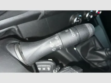 Car image 41