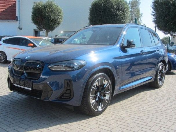 BMW iX3 Impressive 210 kW image number 1