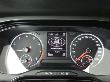 Car image 37