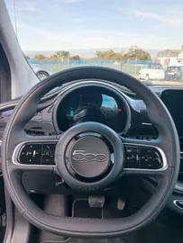 Car image 23
