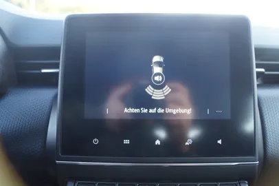 Car image 25