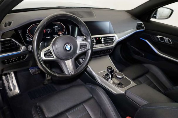 BMW 330d Touring M xDrive 210 kW image number 7