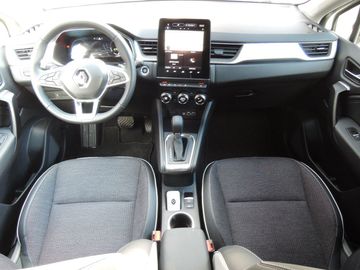 Car image 10