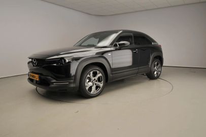 Car image 40