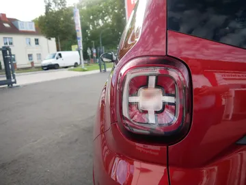 Car image 39
