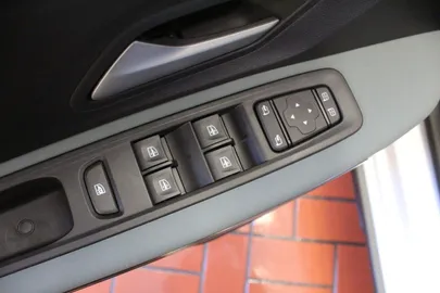 Car image 41