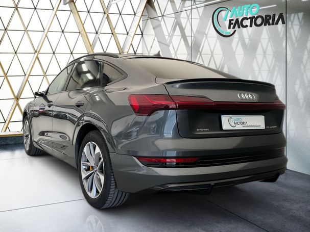 Audi e-tron 55 S-line Sportback 300 kW image number 4