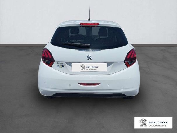 Peugeot 208 PureTech 82 Signature 60 kW image number 5