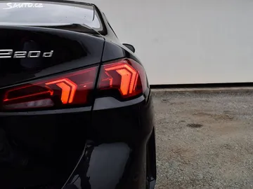 Car image 22