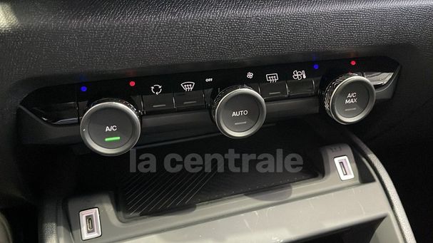 Citroen C4 e 50 kWh 100 kW image number 9