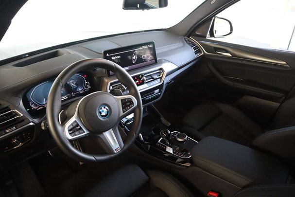 BMW X3 xDrive30e 215 kW image number 7