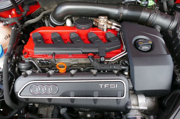 Audi RS3 2.5 TFSI quattro S tronic Sportback 250 kW image number 27