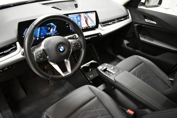 BMW X1 sDrive18i 100 kW image number 4