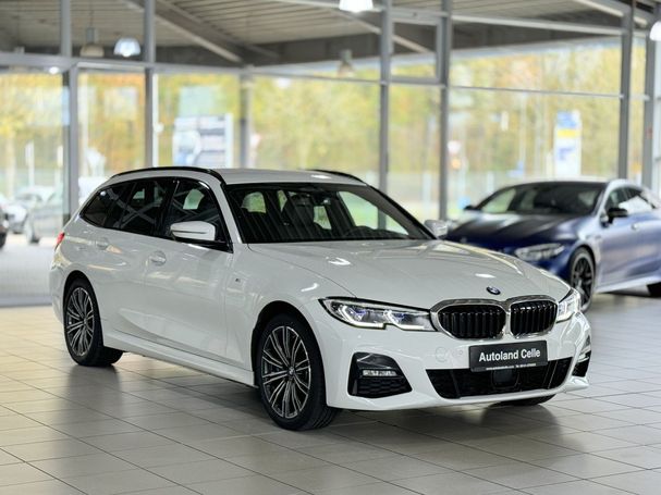 BMW 330 Touring e M Sport 215 kW image number 2